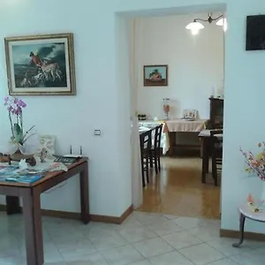 Isa Bed & Breakfast Carrara